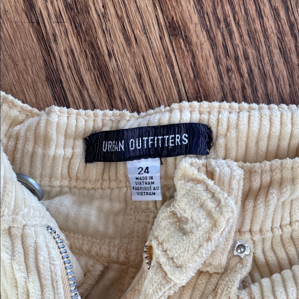 Urban Outfitters Cream Corduroy Pants - Picture 2 of 6